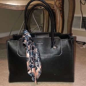 black handbag